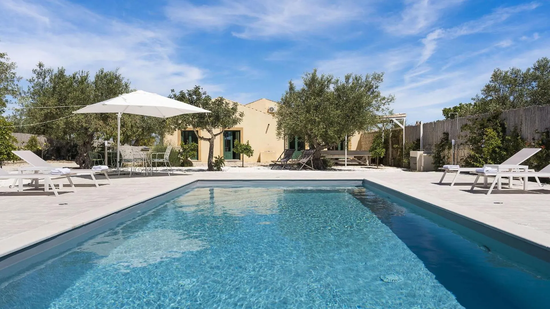 Villa Saracena Marzamemi Italy